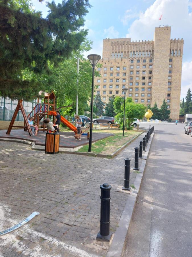 Apartment On Sulkhan-saba Roma *