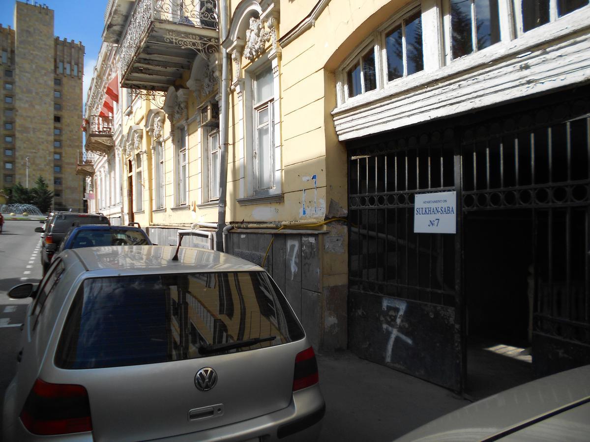 Apartment On Sulkhan-saba Roma *